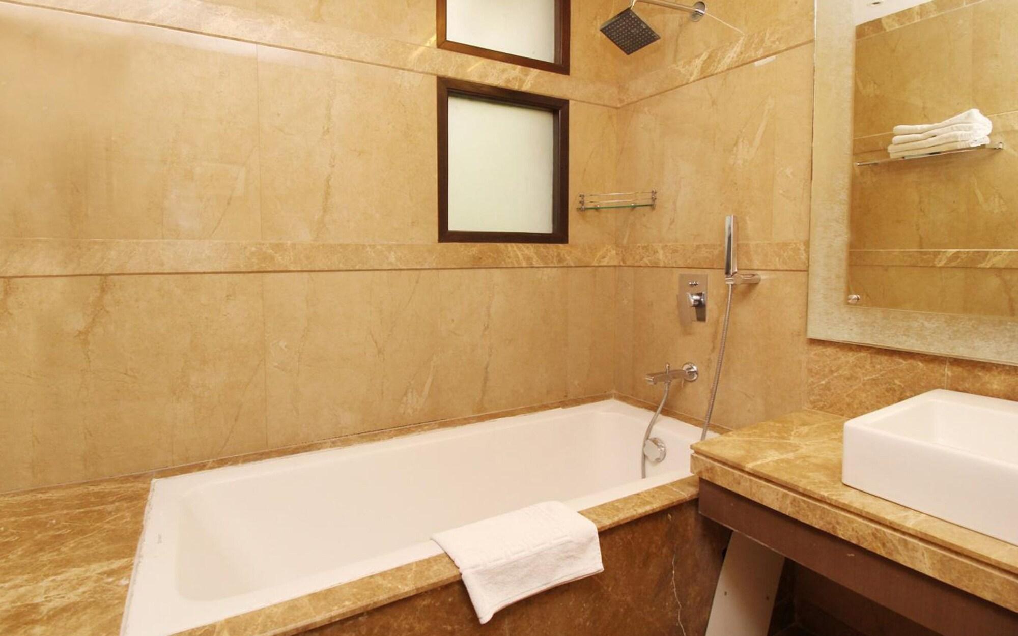 Africa Avenue Gk - 1 Hotel Ню Делхи Екстериор снимка