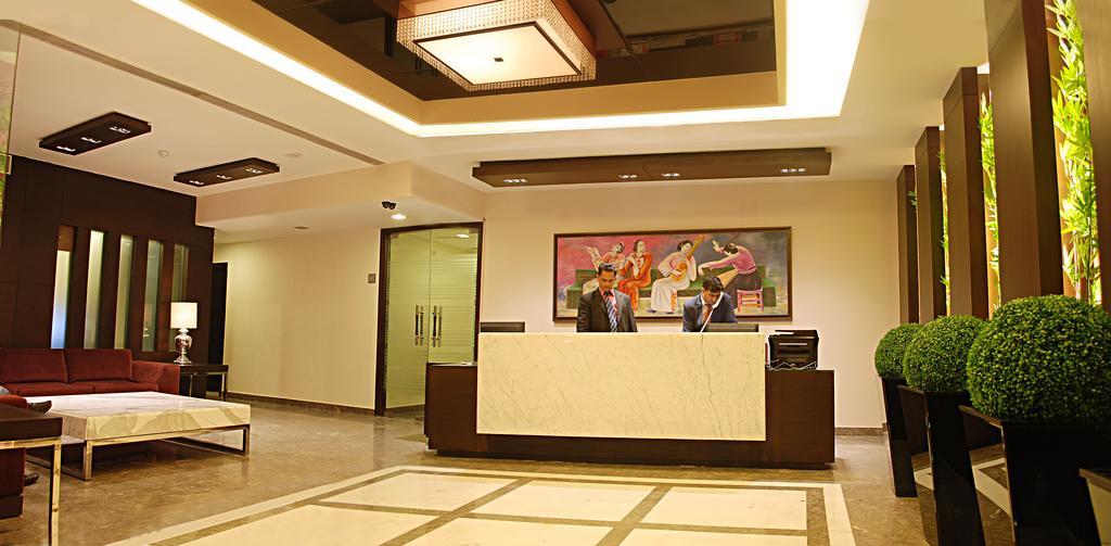 Africa Avenue Gk - 1 Hotel Ню Делхи Екстериор снимка